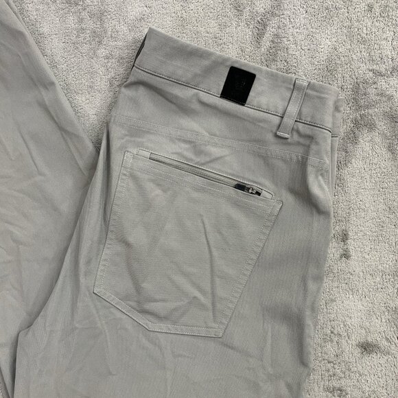 Vuori Meta Pants Mens 32x27 Gray Performance Golf Zip Pocket Stretch Slim Casual - Picture 2 of 16